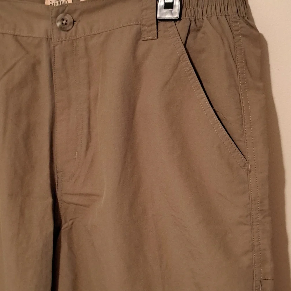 RedHead Men's Brown Cargo Shorts.  Size 36. - Picture 4 of 8